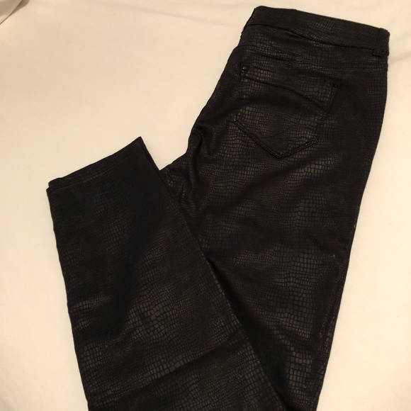 Karen Millen Snakeprint jeans - Picture 4 of 7